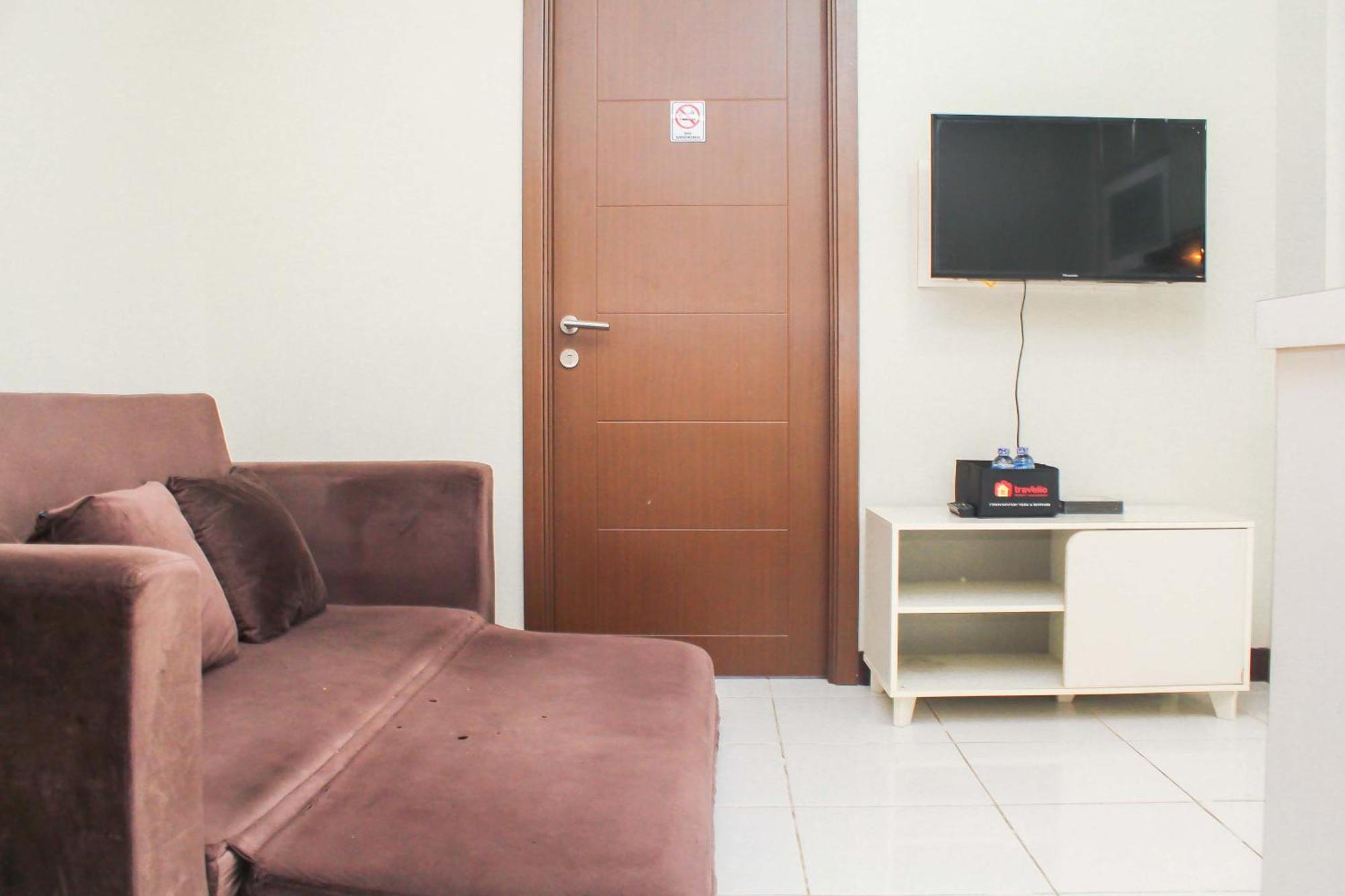 Comfortable And Cozy Living 2br At Lagoon Town Square By Travelio Apartemen *
